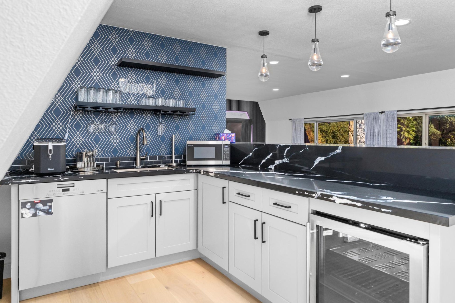 Wet bar kitchenette with quartz counters